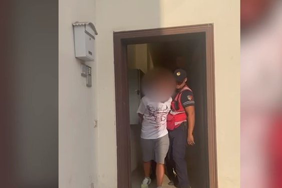 EMRI/ Plagosi fqinjin në Tiranë, kapet më në fund autori, shkon në 4 numri i arrestimeve