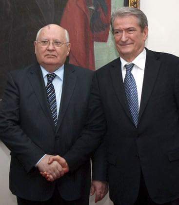 Çfarë bisedoi Berisha me Gorbaçov 11 vjet më parë në Tiranë