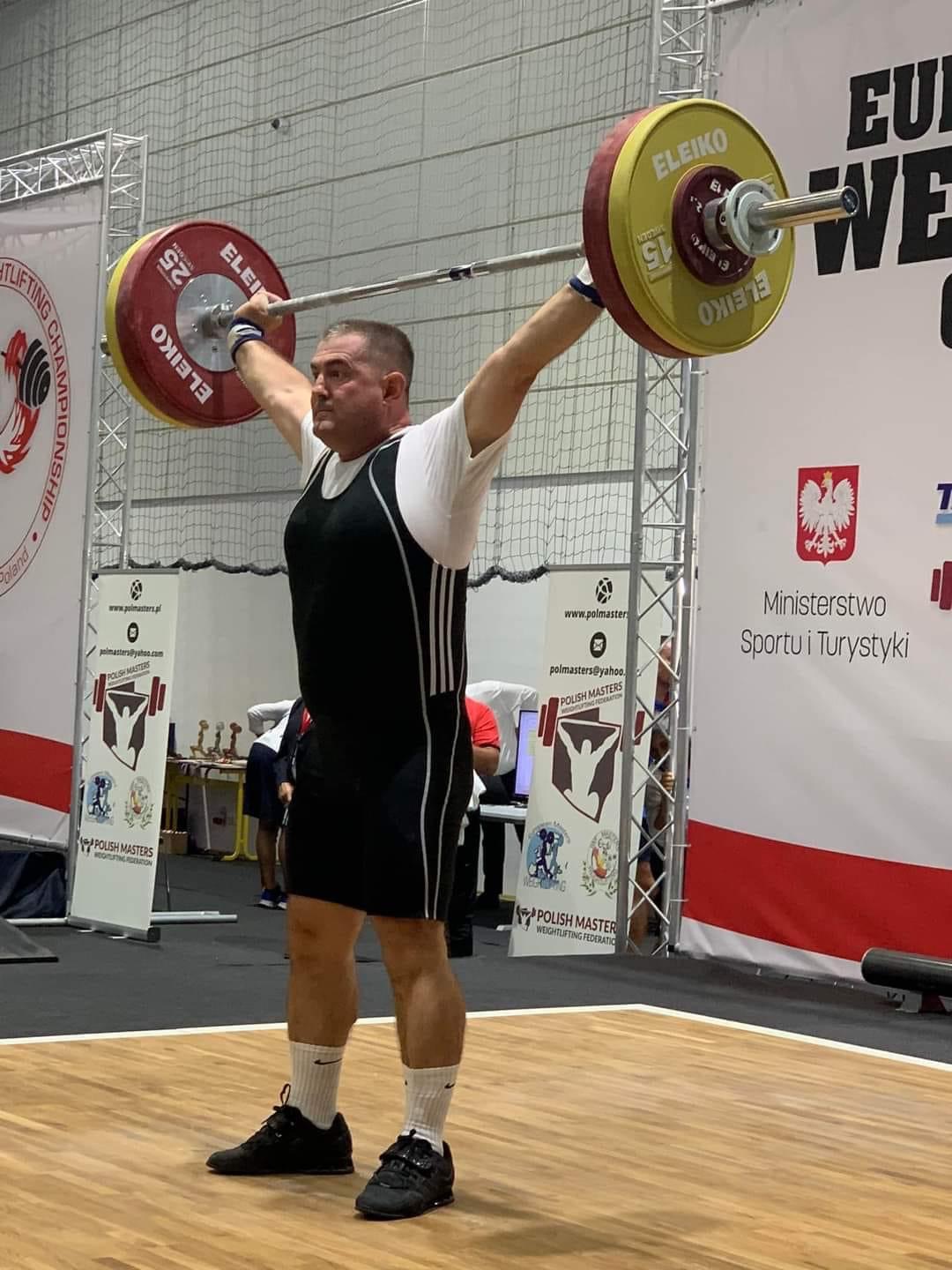 SUKSES/ Kampion i Evropës në peshëngritje, rekord nga Kreshnik Leka