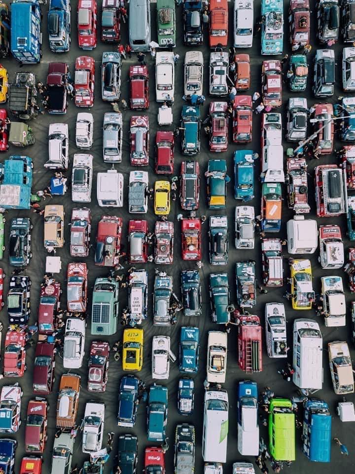 FOTOGALERI/ Karvani me afro  1000 vetura retro nga Polonia në Shqipëri