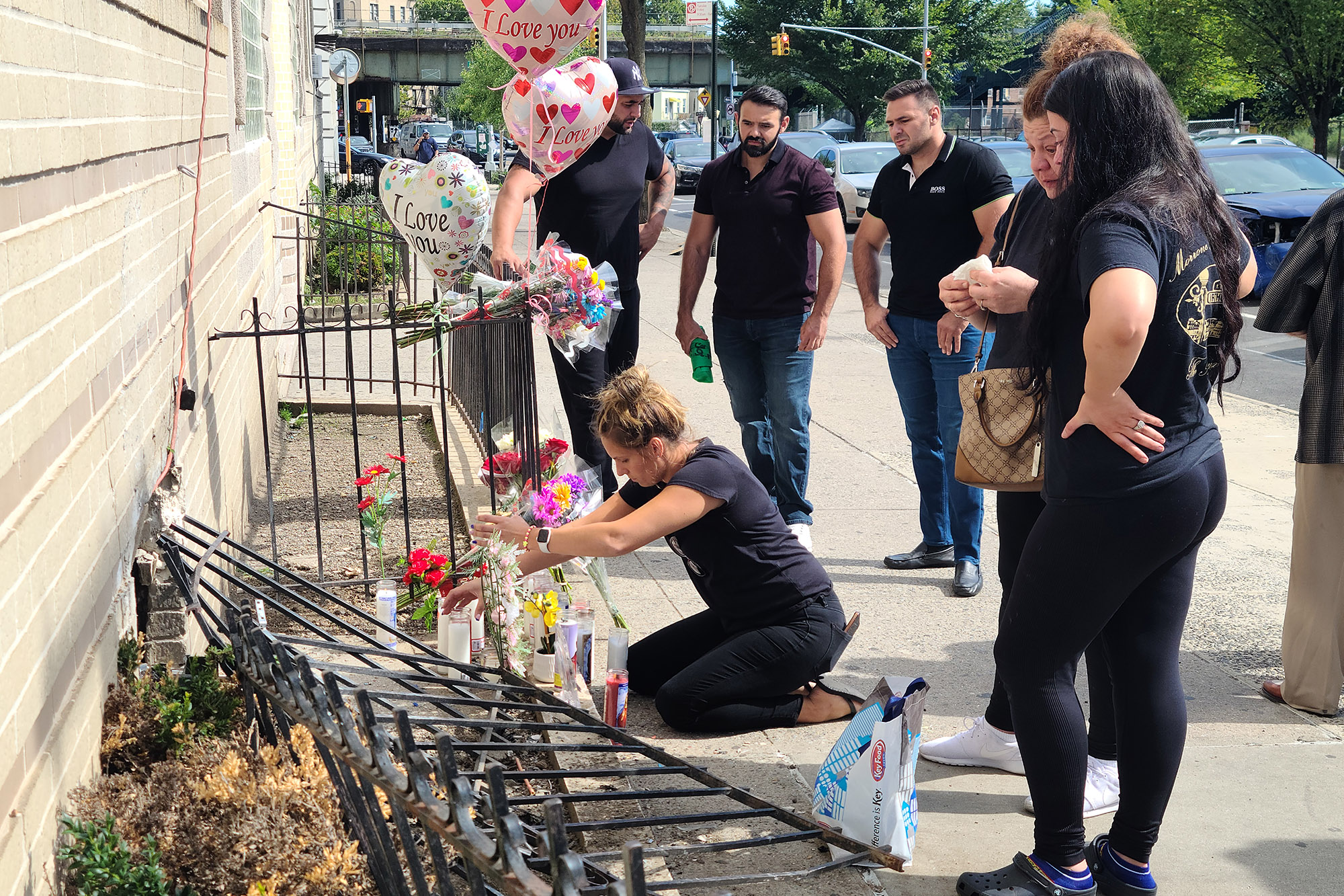 NEW YORK/ Makina lë pa jetë gruan shqiptare para derës së shtëpisë