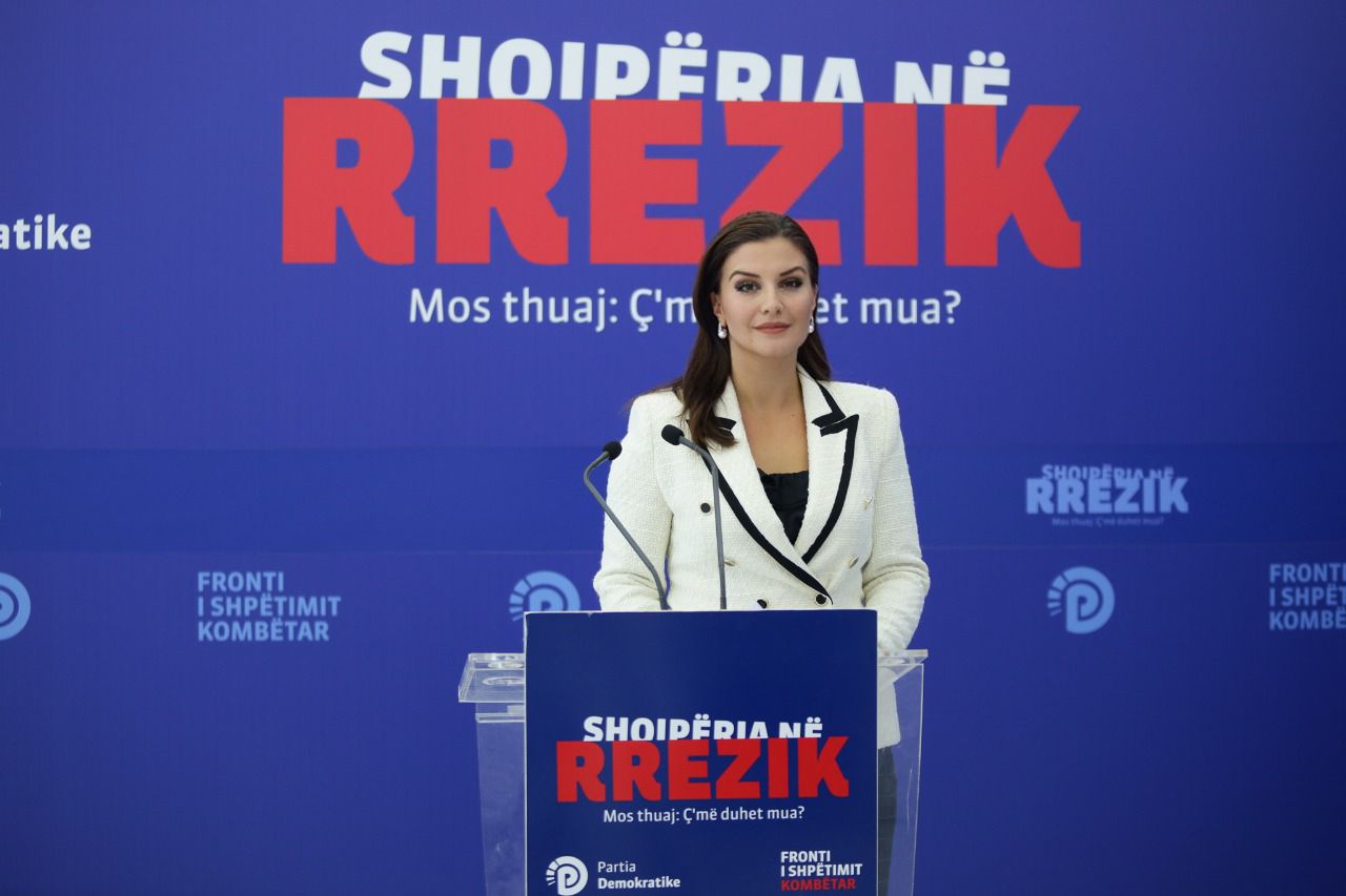 PD: Hakerimi i sistemit dixhital/ Prokuroria e partisë, me urdhër policesk, ndalon mediat të botojnë të dhënat e bëra publike