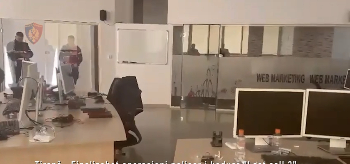 Call center tjetër mashtruese zbulohet në Tiranë, 2 në pranga