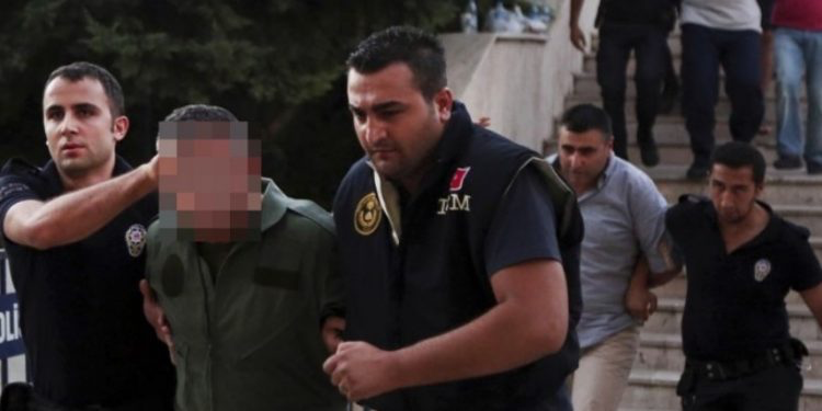 Oficeri i policisë rrugore arrestohet në Turqi, u ka me sasi të madhe droge