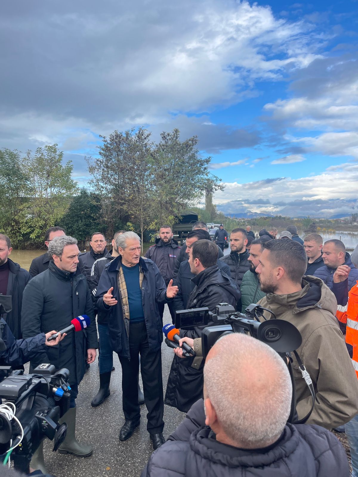 Berisha në Shkodër: Përmbytjet erdhën sepse Rama nuk ndal vjedhjen me energjinë