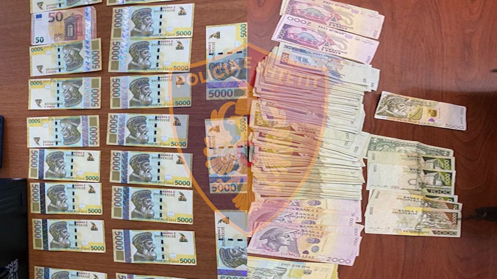Kapen euro të falsifikuara në Tiranë, 61 vjeçari bie në pranga