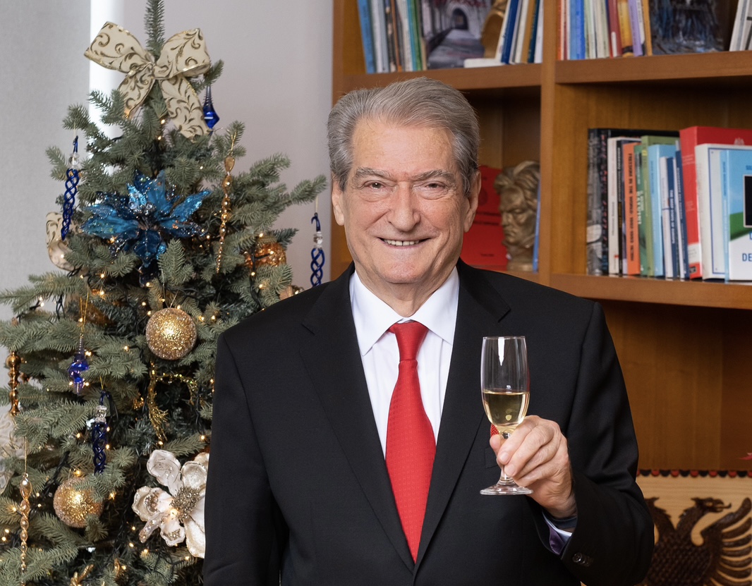 “2023 do të jetë viti i Revolucionit Demokratik, viti i shpëtimit të Shqipërisë”