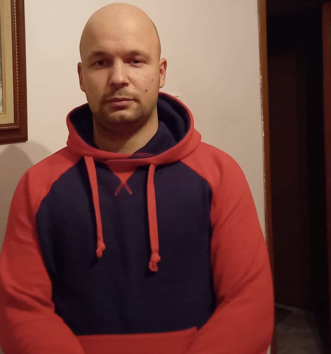 Erzen Breçani tregon bisedën e parë me Gert Shehun