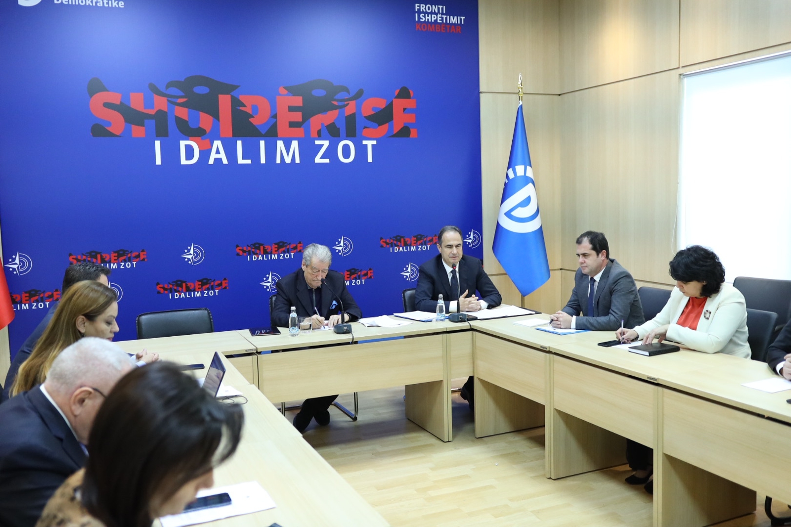 “Rama ka urdhëruar shembjen e përmendores në kujtim të gjenocidit serb në Lumë”