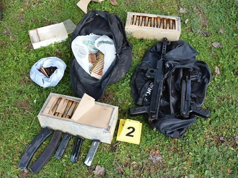 Çfarë u gjet në kosheret e bletëve në shtëpinë e Ervis Martinaj në Fushë Kuqe