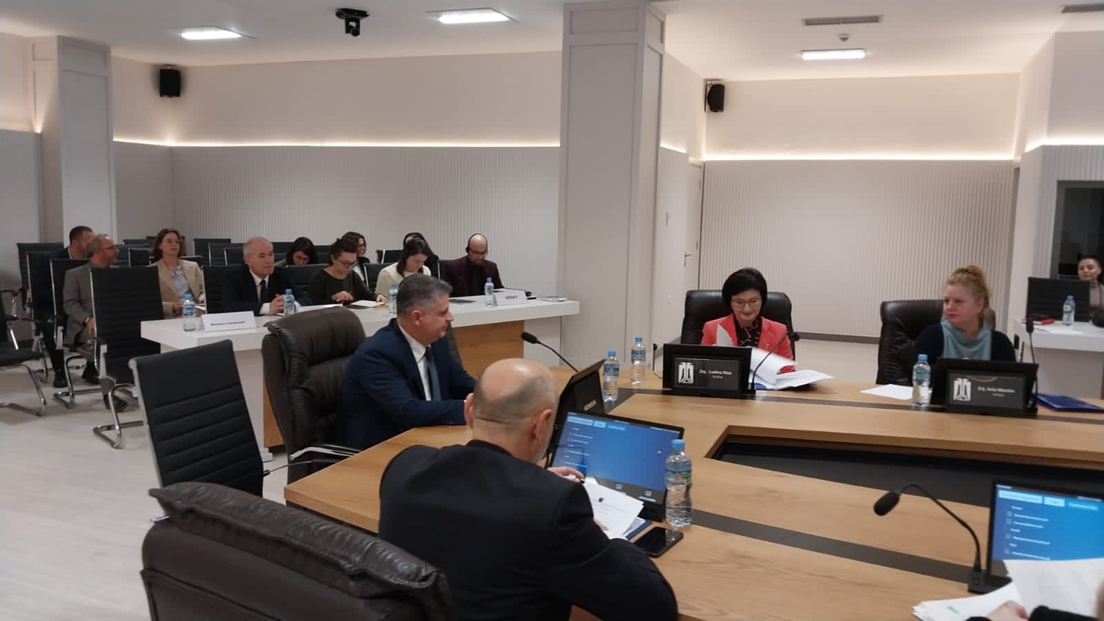 VIDEO&FOTO/ Nis gara për SPAK, anëtarët e KLP po zhvillojnë intervistat