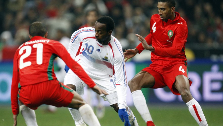 Sëmundja misterioze që ka prekur skuadrën franceze në Katar. Hije mbi finalen