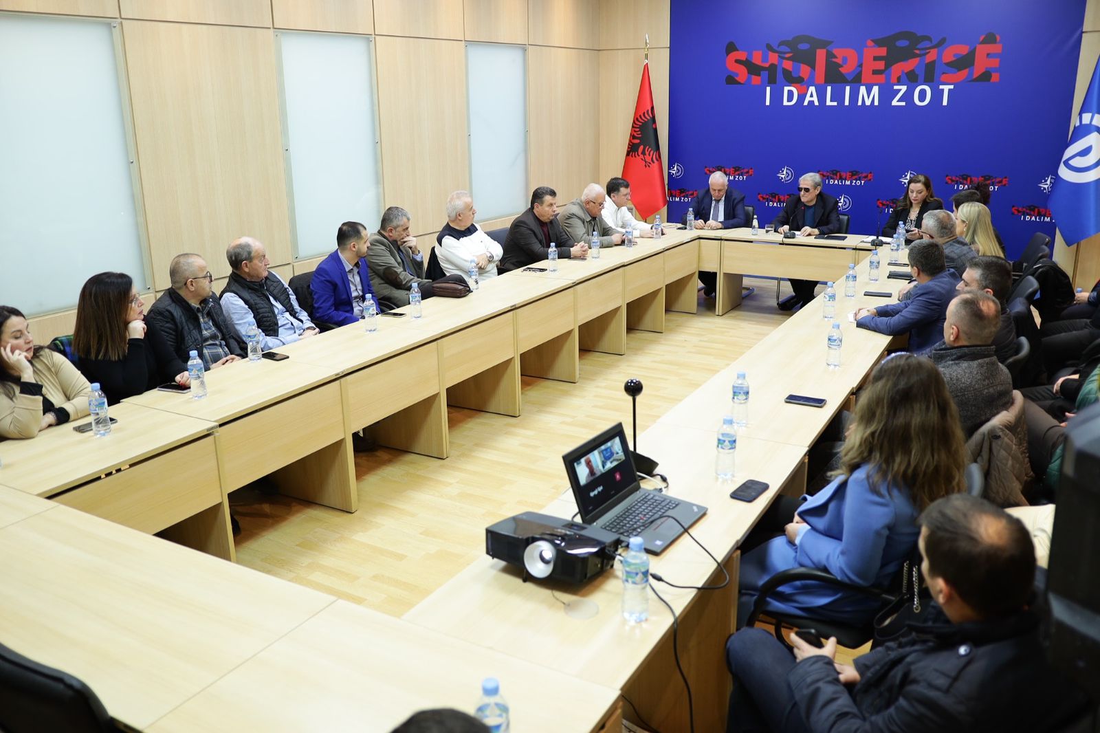 “Rama hoqi nenin që ndalonte qarkullimin e ilaçeve të pamiratuara nëpërmjet Vilma Nushit”