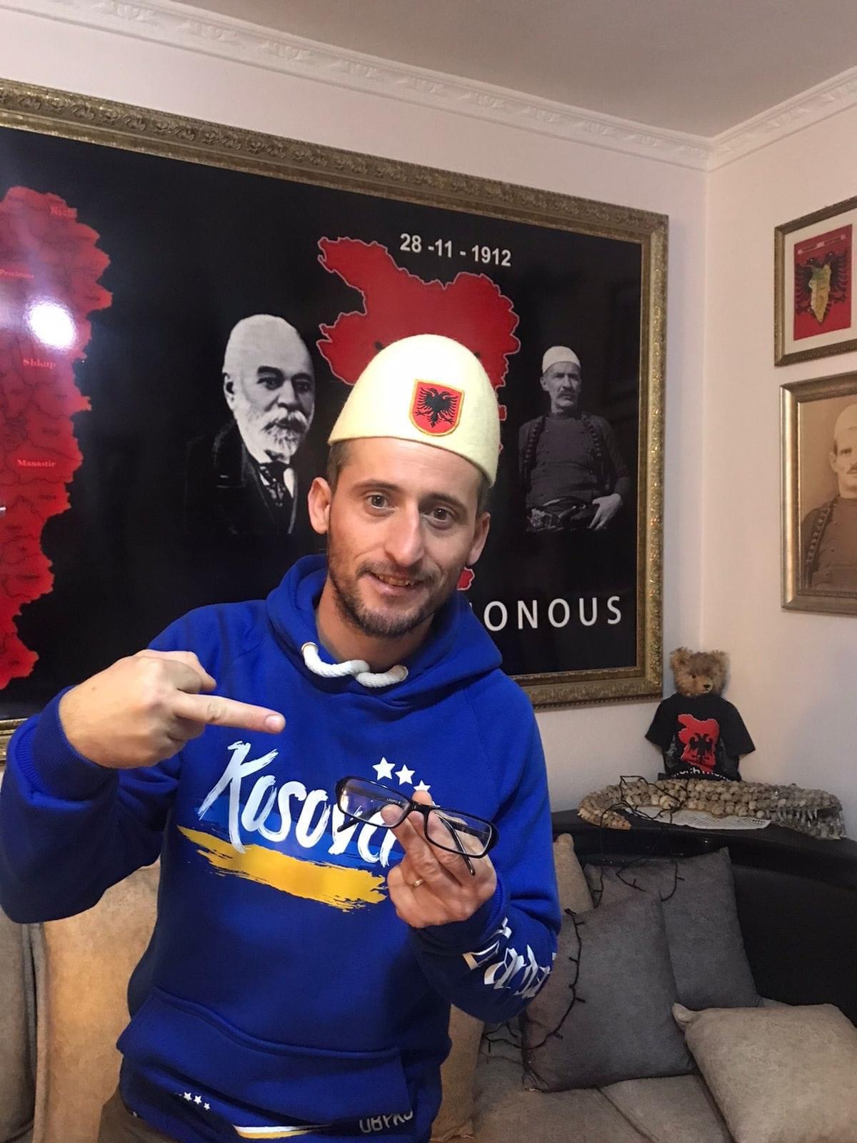 Ballist Morina ndalohet nga policia, postimi për Vuçiç që vuri në lëvizje uniformat blu