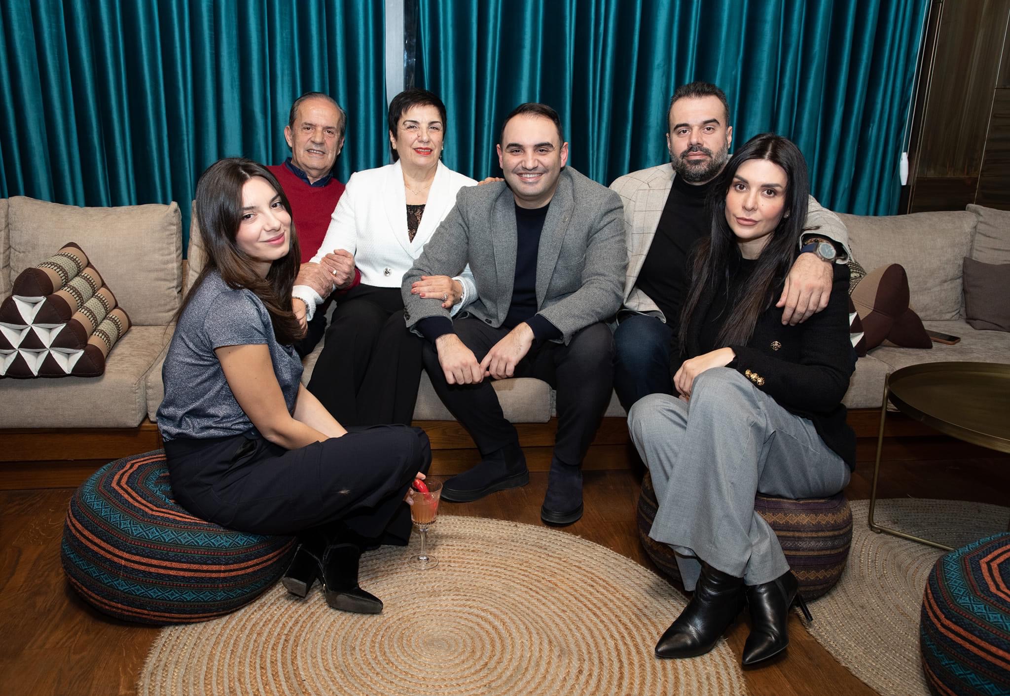 Belind Këlliçi ka festë, ndan gëzimin me mbështetësit e pafund në rrjete sociale