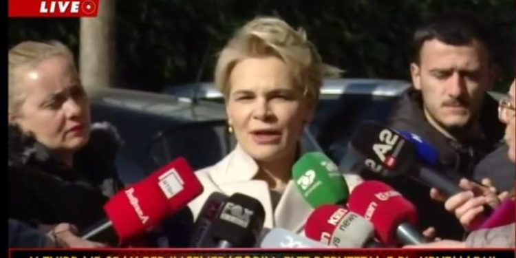 Monika Kryemadhi, 2 orë në SPAK për inceneratorin e Tiranës