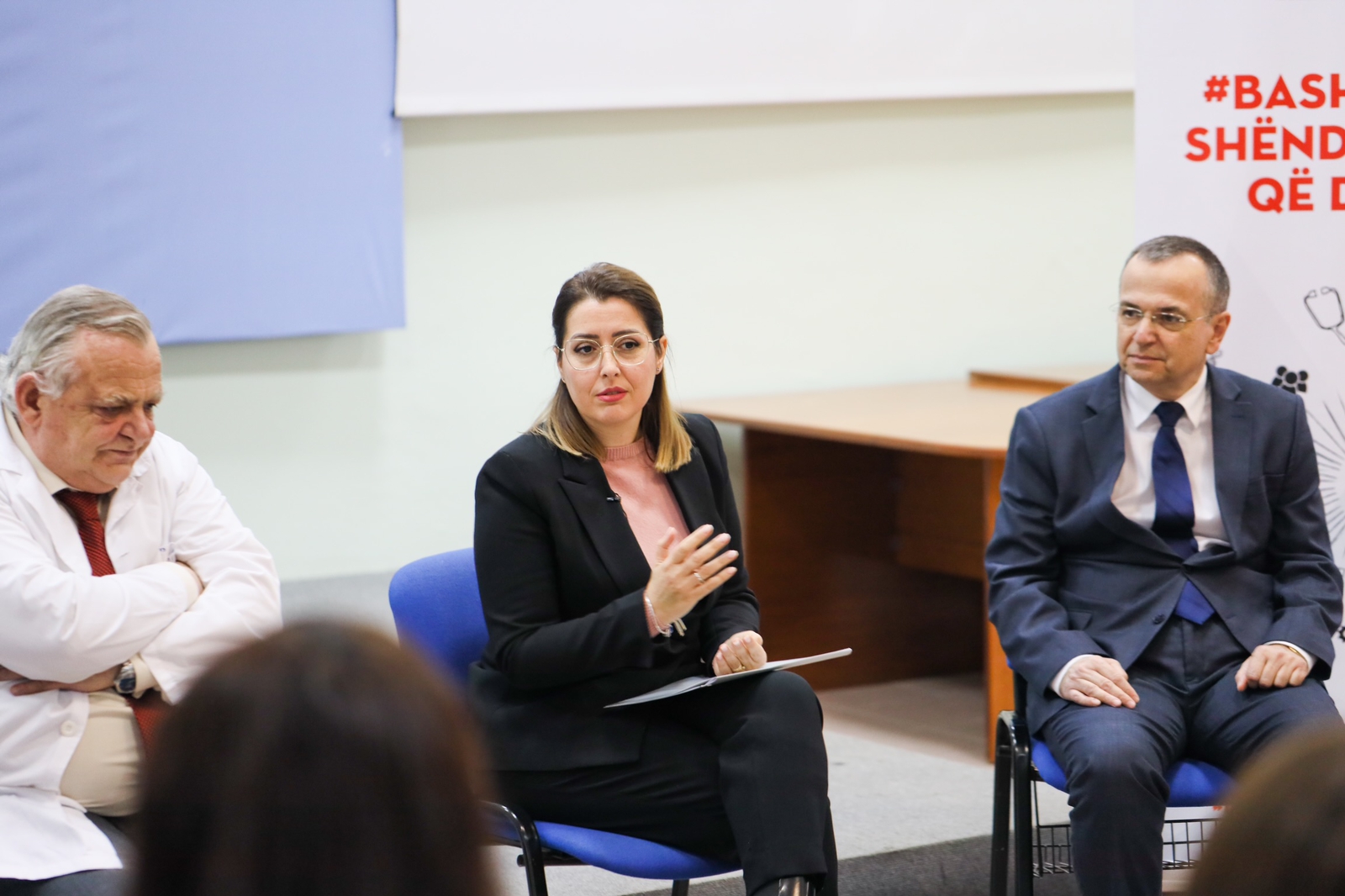 “Rritje page për mjekët dhe praktika të dyfishta përmes autonomisë spitalore”