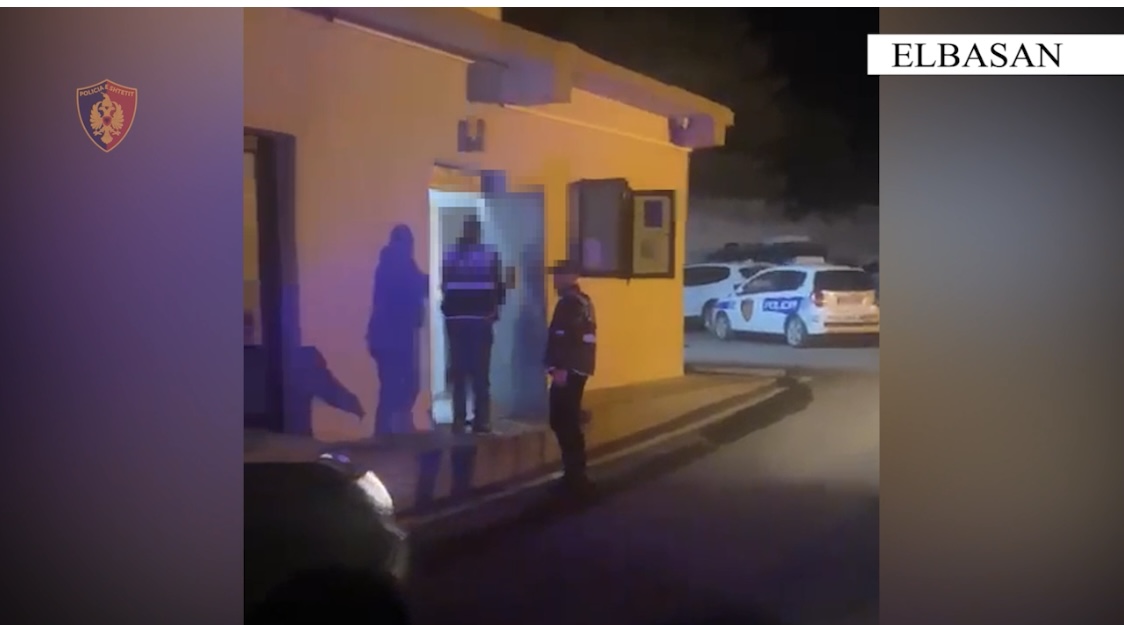 Elbasan, transportonte me motoçikletë, 2 thasë me lëndë narkotike kanabis