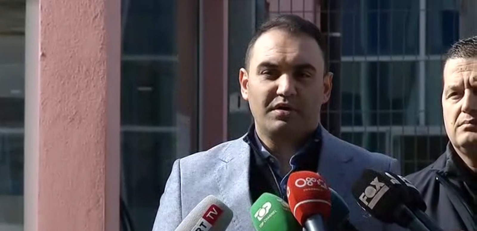 U padit për shpifje nga Ardian Çela, Belind Këlliçi merr pafajësi të plotë nga Gjykata pas denoncimeve për krime zgjedhore