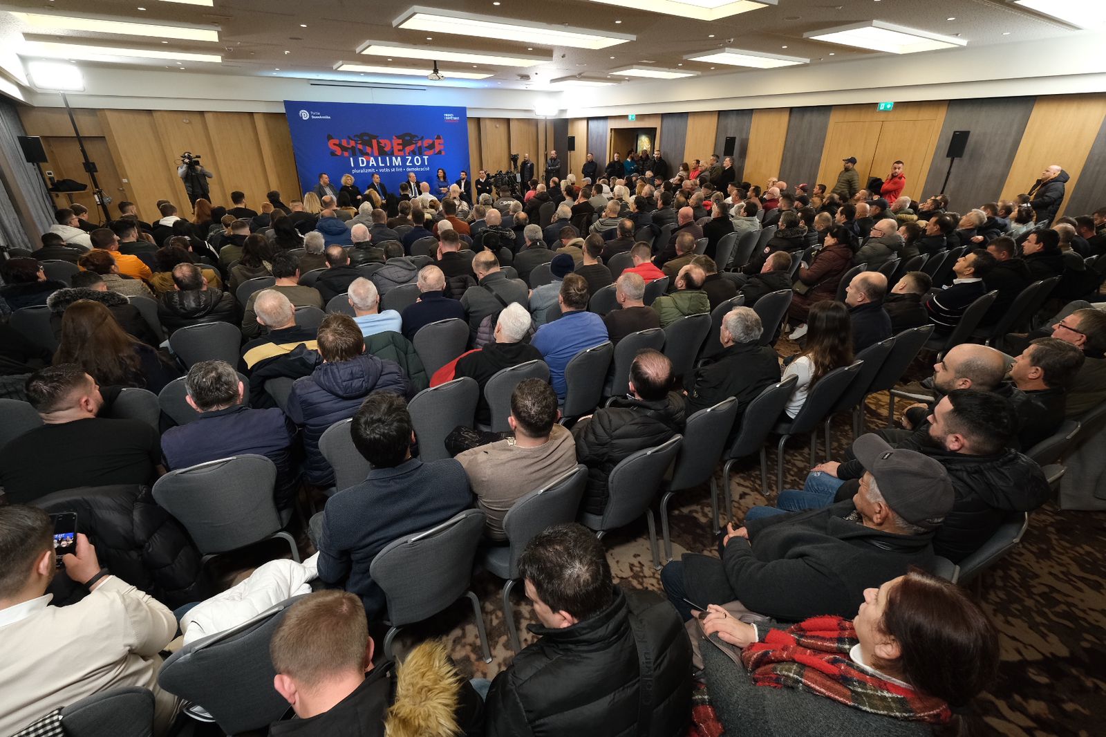 Berisha: Nuk më ka ligje. Këtu ka vetëm një frymë, të plaçkisin sa më shumë. Këta janë një organizatë kriminale