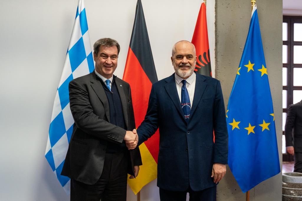 Rama pret në Tiranë Kryeministrin e Shtetit të Lirë të Bavarisë Markus Söder, Bavaria e gatshme të presë punonjës nga Shqipëria, priten shkolla të përvojës gjermane në vend