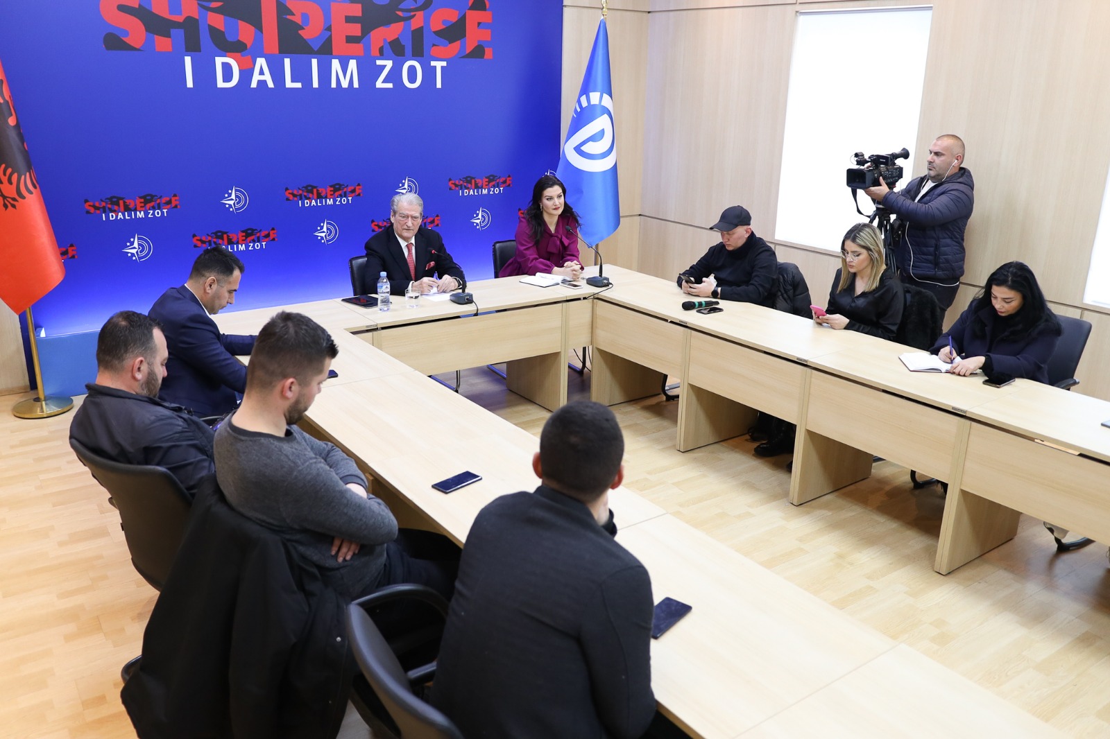 Edi Rama nuk ka shans të pengojë të drejtën kushtetuese për komisione hetimore, provokon në vend destabilizim të plotë