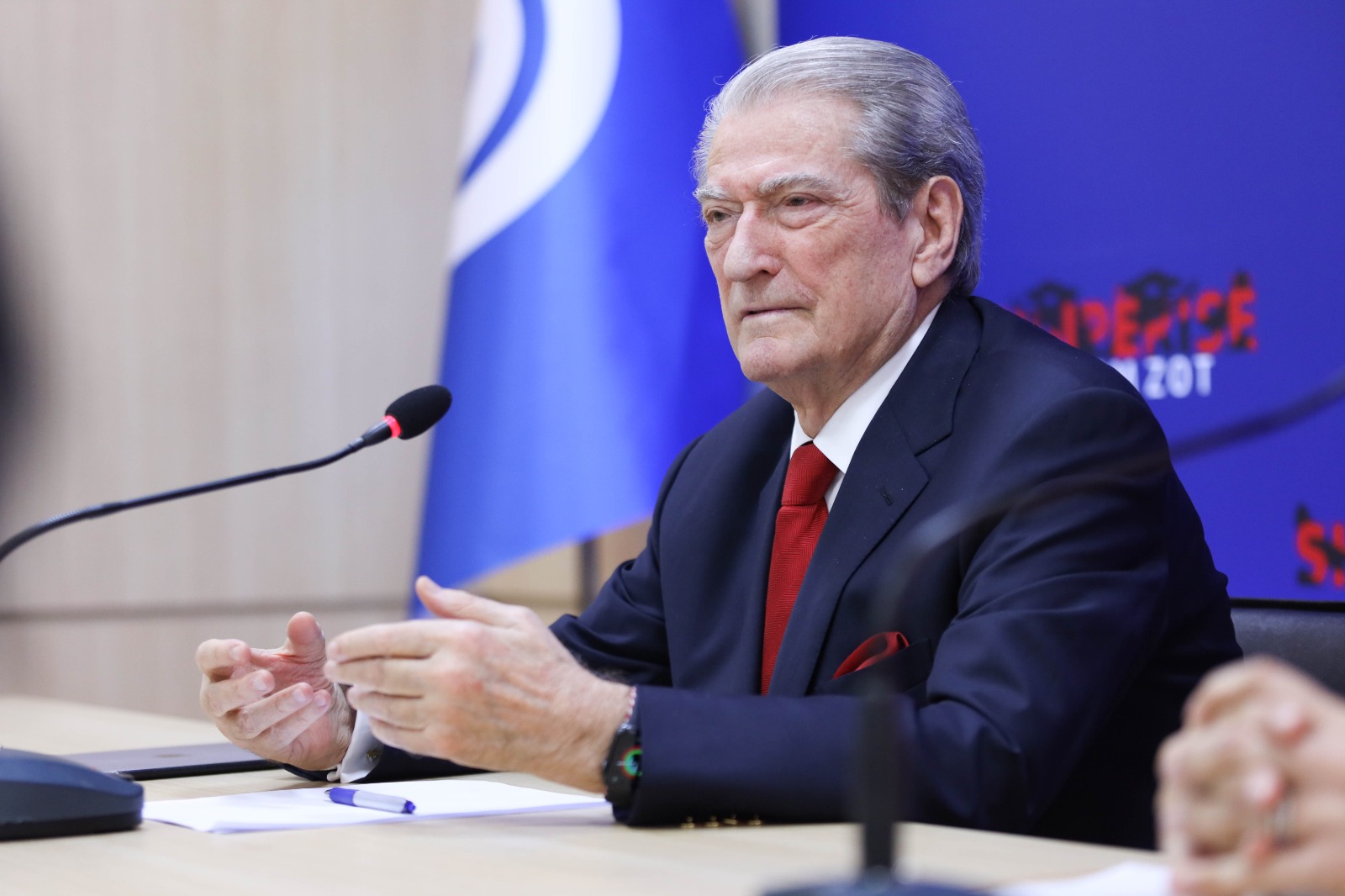 Berisha: Basha dhe Alibeaj janë pengje të Ramës! Basha është peng në krim me financimin 700 mijë euro