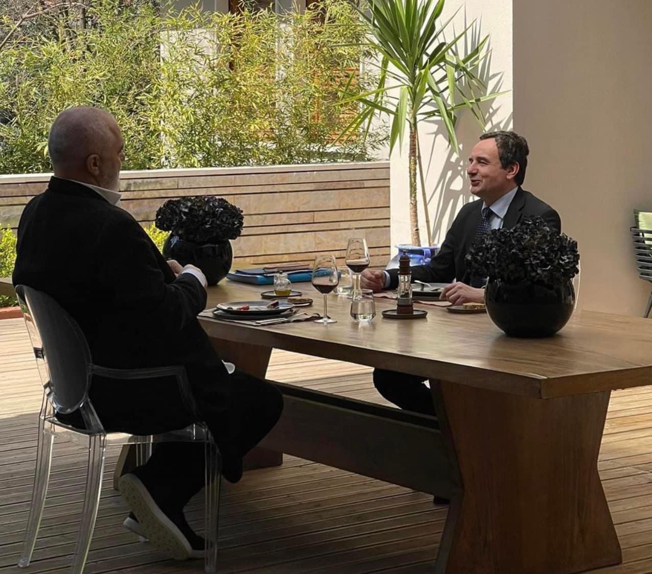 Rama, drekë me Albin Kurtin: E inkurajova për asociacionin e komunave serbe në Kosovë