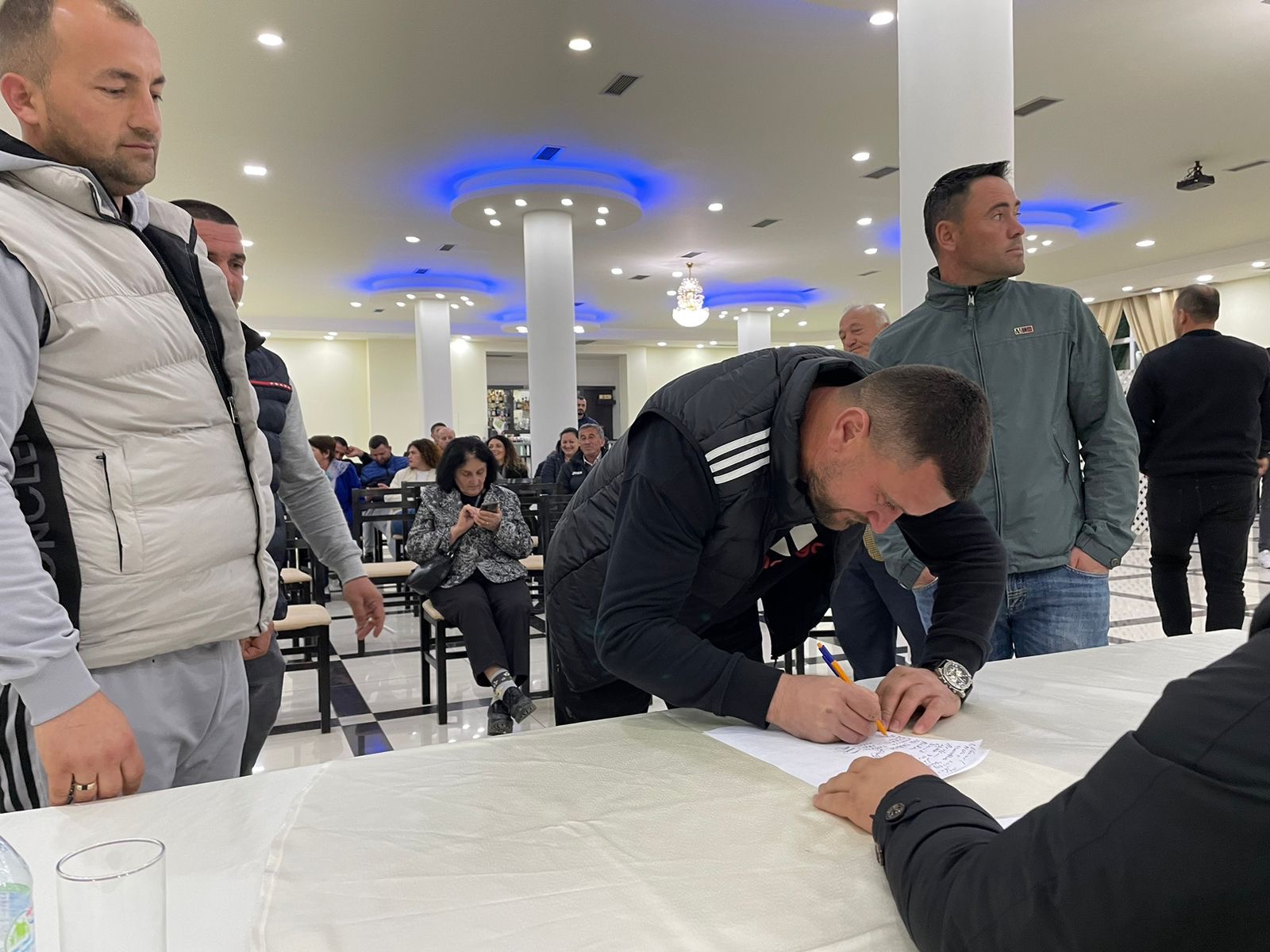 Vau i Dejës, demokratët të bashkuar në zgjedhje, mbështesin kandidatin e primareve