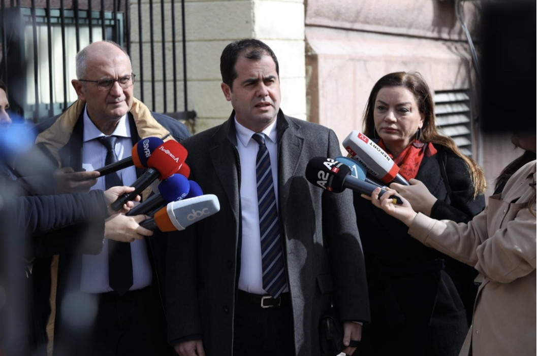 Kuvendi refuzon përjashtimin e Spiropalit, Bylykbashi: Parlamenti me dy standarte