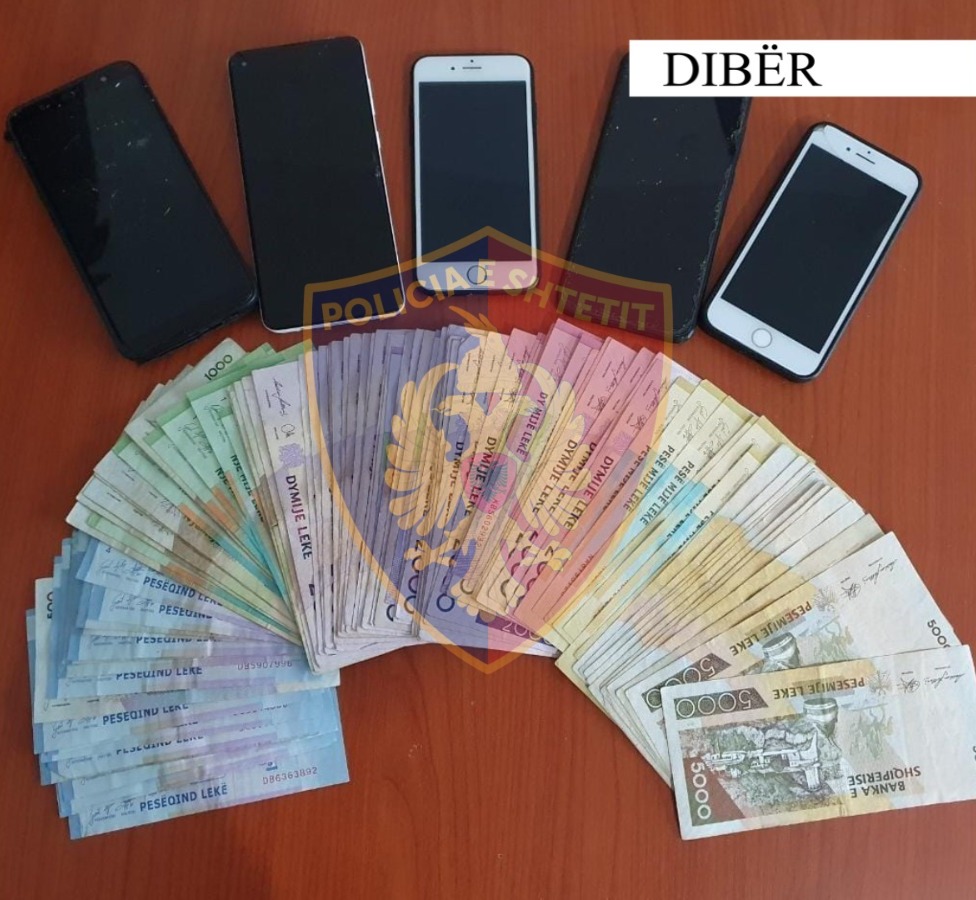 Narkotikë të fortë në Dibër, kapen 3 shitës me pakicë