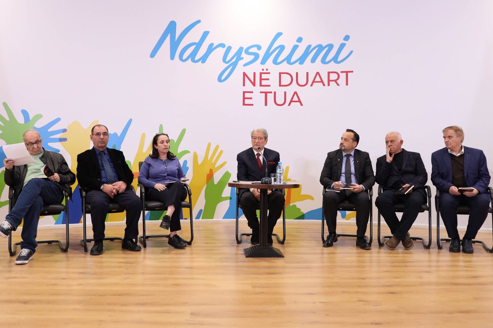 “Në 8 vite kemi humbur 35 përqind të popullsisë, kurrë një komb nuk ka humbur kaq shumë në histori“