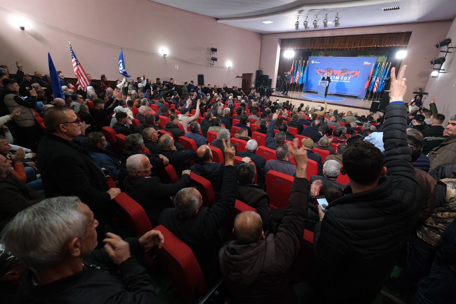 Berisha në Mat: Në vitin 2013 kishim rrogat më të larta në Ballkan, sot kemi rrogën më të ulët në Ballkan dhe Europë