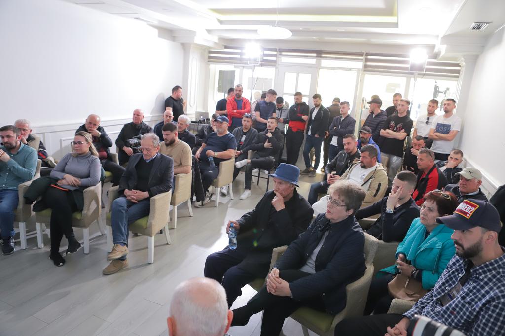 Komuna e Parisit dhe nevoja për ndërhyrje nga Bashkia/ Belind Këlliçi tregon përfitimet e qytetarëve nga 5 prioritetet e tij