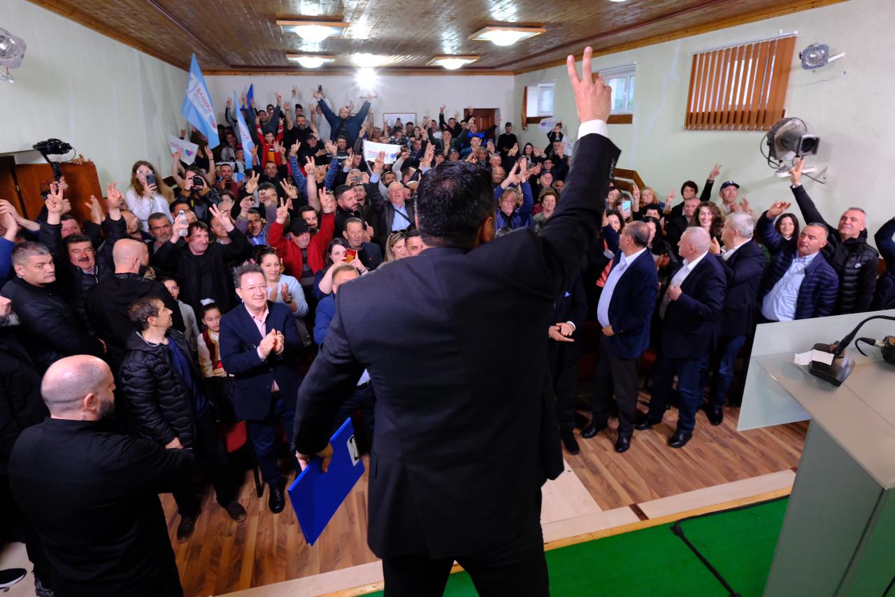 Berisha në Libohovë: Rama, tirani e varfërisë, arrestoi 35 mijë vetë për faturë dritash, çështje civile