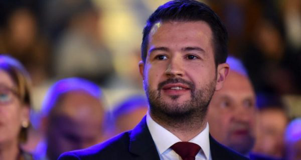 Gjukanoviç dorëzon ‘mbretërinë’, Milatoviq, President i Malit të Zi