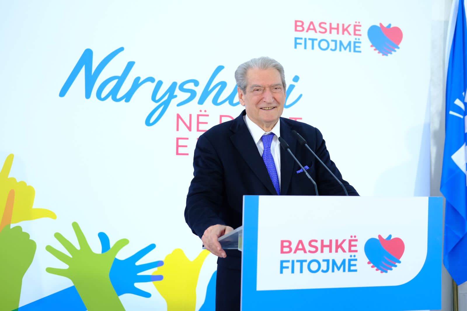 Berisha: 84% e shqiptarëve deklarojnë se duan të largohen nga Shqipëria. Po ikin sepse janë njerëzit më të vjedhur të planetit