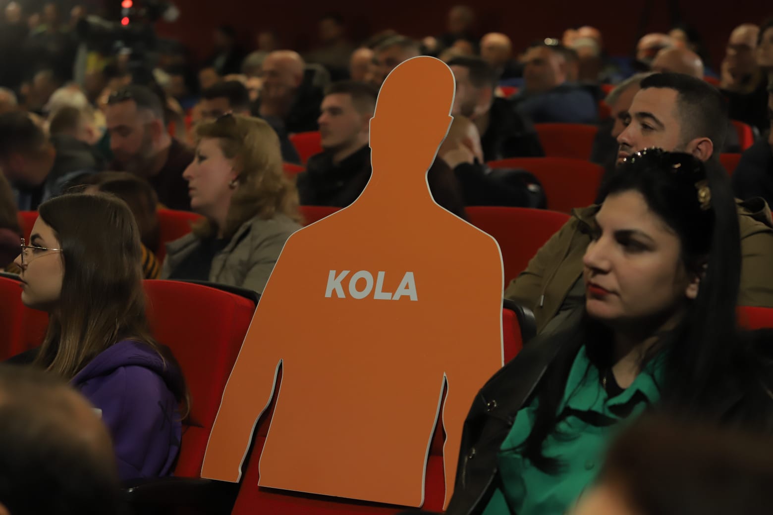 Në Liqenin e Thate dhe Astir, për rreth 120 mijë banorë për këto zona, nuk ka as shkollë, as kopësht, as çerdhe.