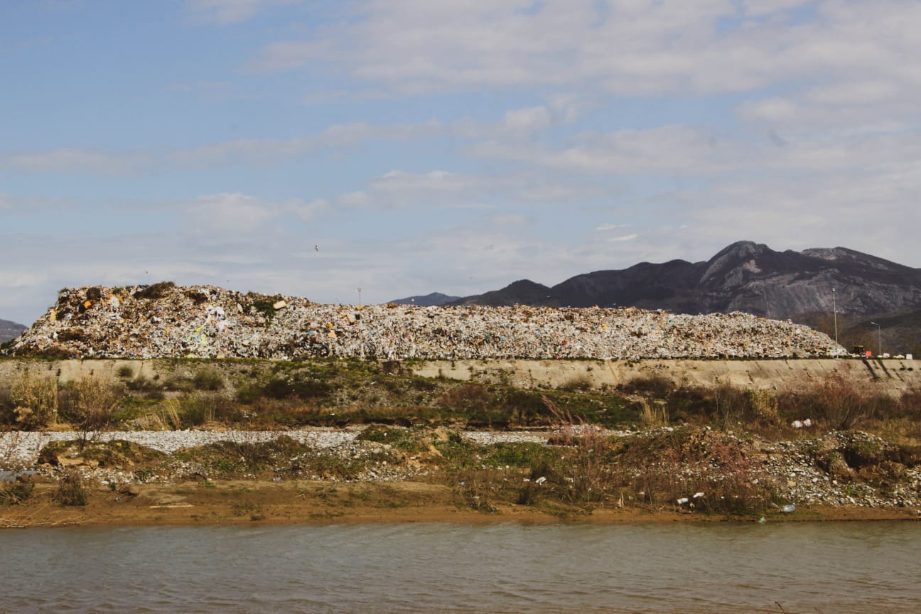 Elbasan, denoncimi i Boçit: Bashkia vjedh qytetarët, inceneratori nuk është ndezur