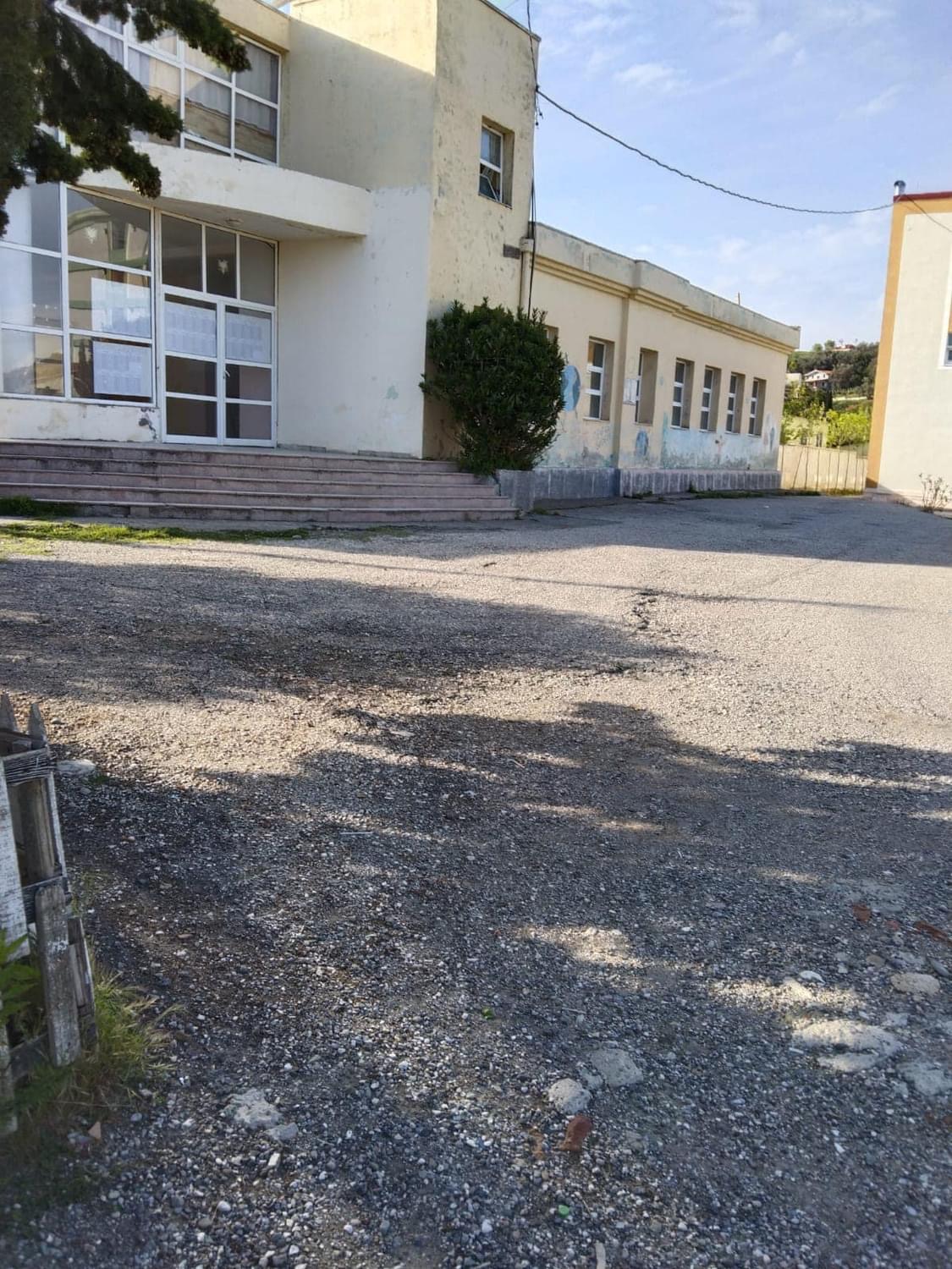 DENONCIMI/ A kushton kjo kolibja në Golem 2 milionë euro. Bashkia e Kavajës thotë ‘po’!