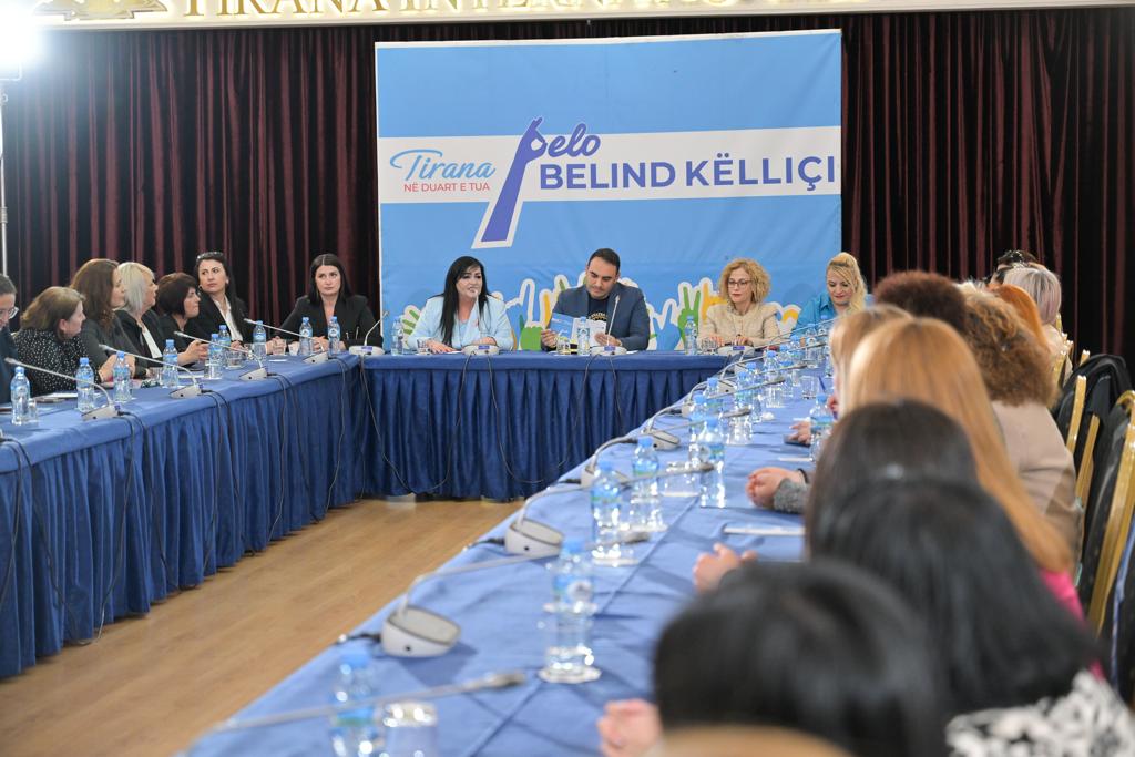 “Ulim taksat për biznesin e vogël, nxisim gratë në biznes”, Belind Këlliçi ndan 5 prioritetet me sipërmarreset në Tiranë