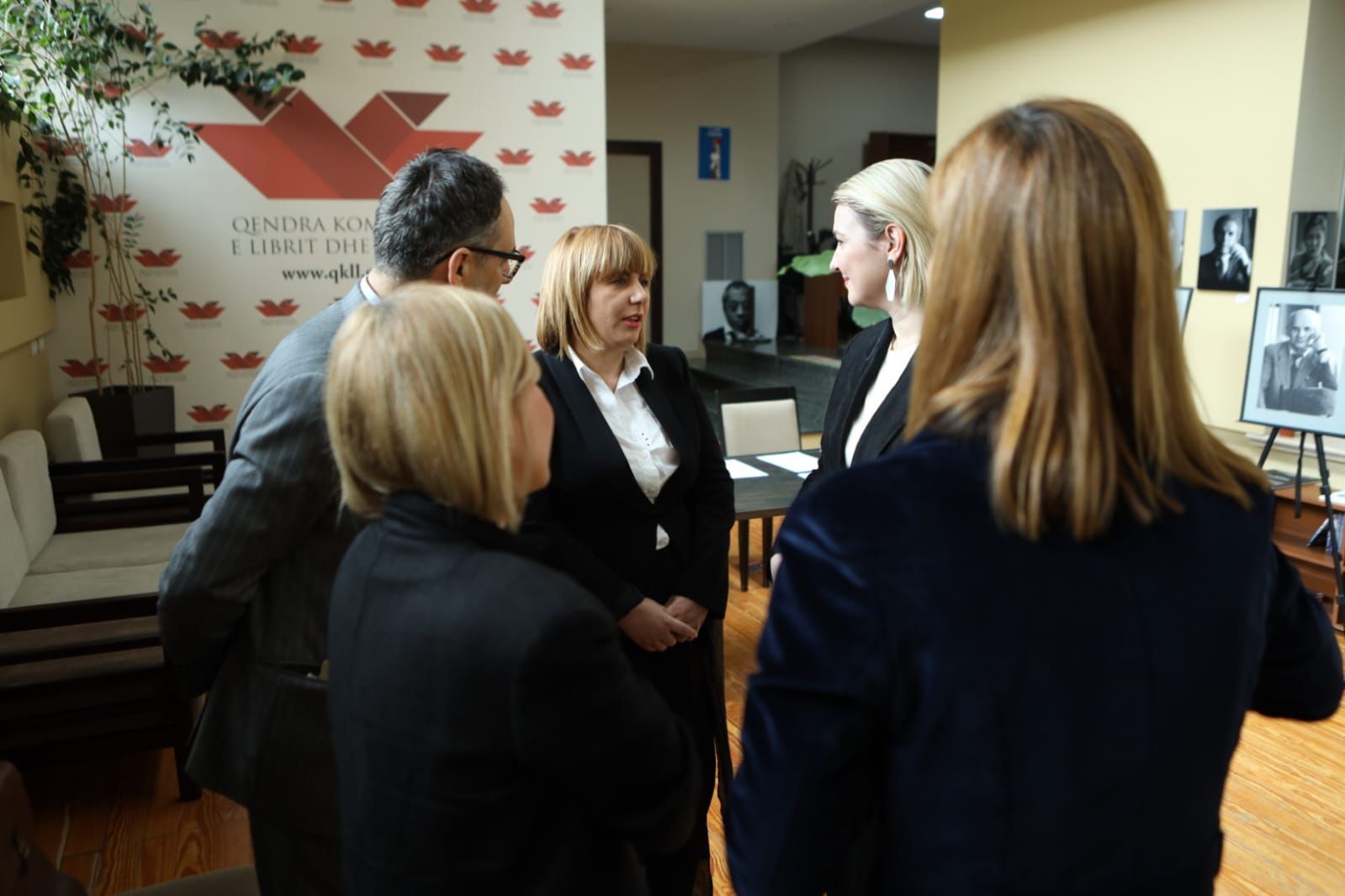 Shqipëria e ftuar nderi në Panairin e Librit në Torino