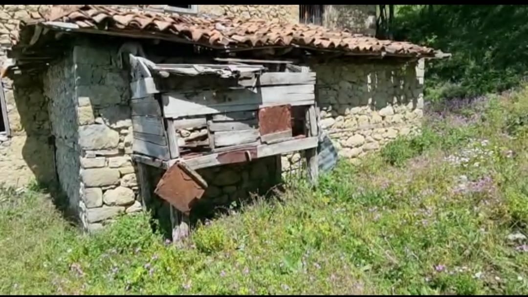 Banorët e dëmtuar nga tërmeti. Zëdhënësja e Fushatës, Silvi Bardhi në Zall Herr: Edhe një premtim i pambajtur nga Erion Veliaj