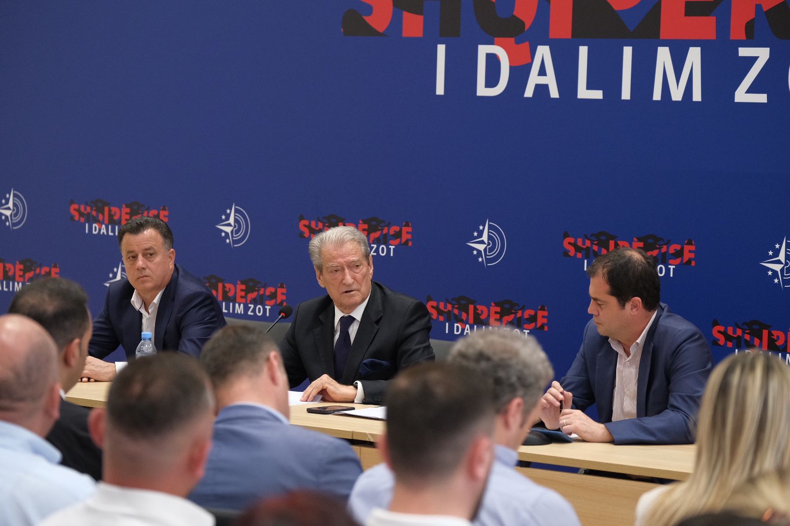 “Nuk shohin partinë e Doshit, që rriti me 310 përqind elektoratin, ndërkohë që Edi Rama është një blerës 10 herë më i madh se Doshi”