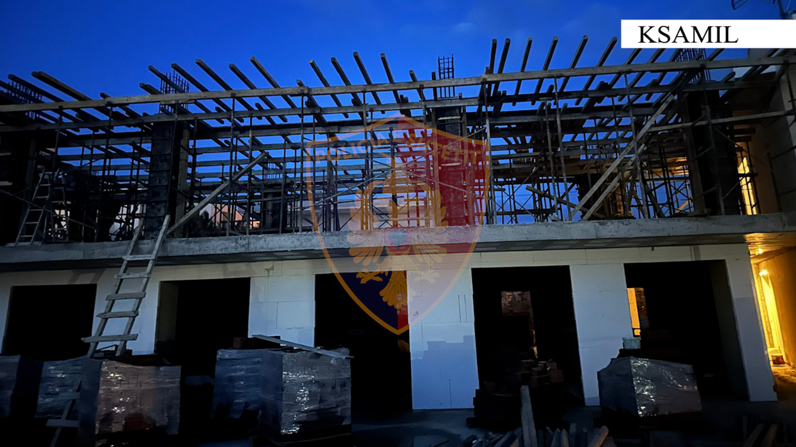 Në pranga se ndërtoi në Ksamil një ndërtesë dykatëshe. Hajde në Tiranë dhe ndërto kullë pa asnjë problem për leje