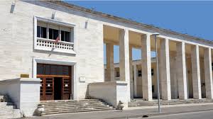 Qeveria mbyll me vendim Albanologjinë, cfarë ndodh më pas