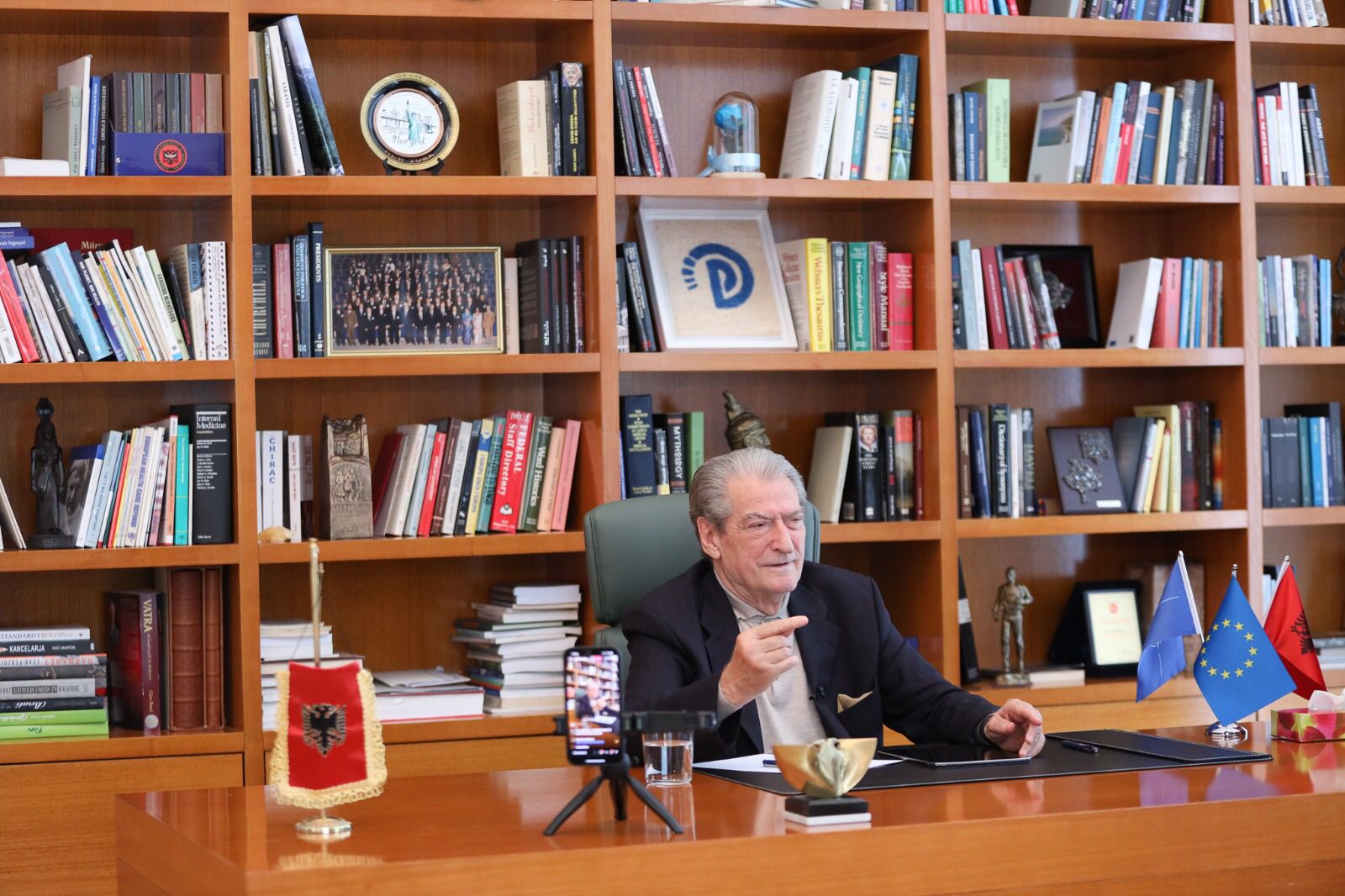 Berisha: Nëse nuk qëndrojmë ndaj krimit monstruoz elektoral, shanset e këtij vendi për zgjedhje janë inekzistente