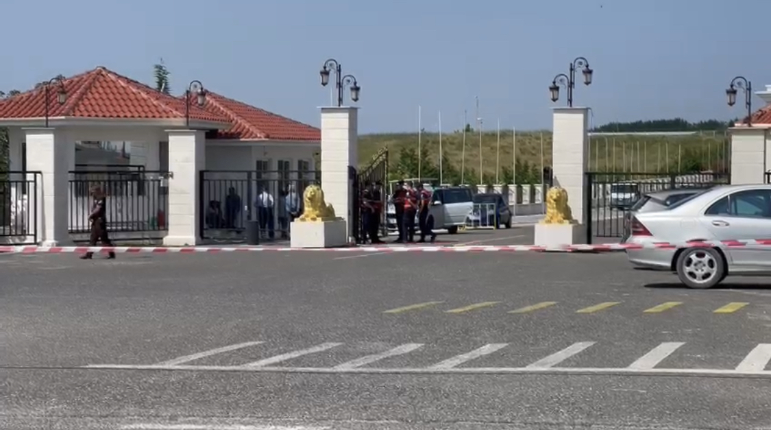 Reagon ministria e Brendshme pas aksionit në MEK: Grupimi theu marrëveshjen me qeverinë