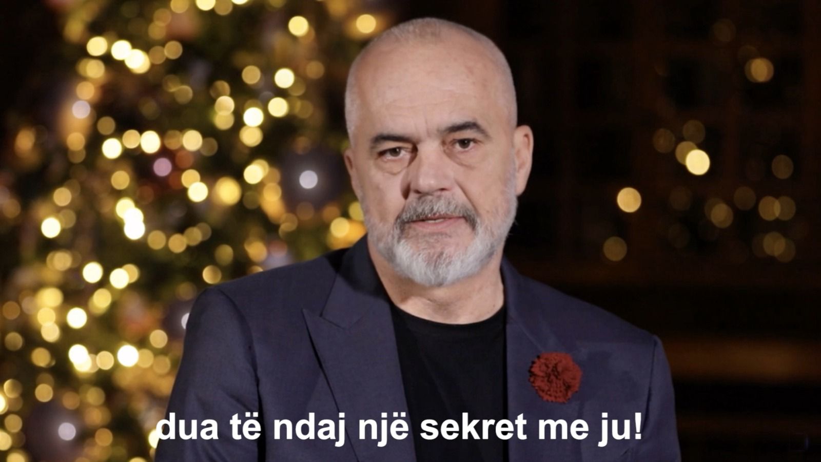 Rama uron vitin e Ri me fjalët e Fatos Nanos në versionin AI