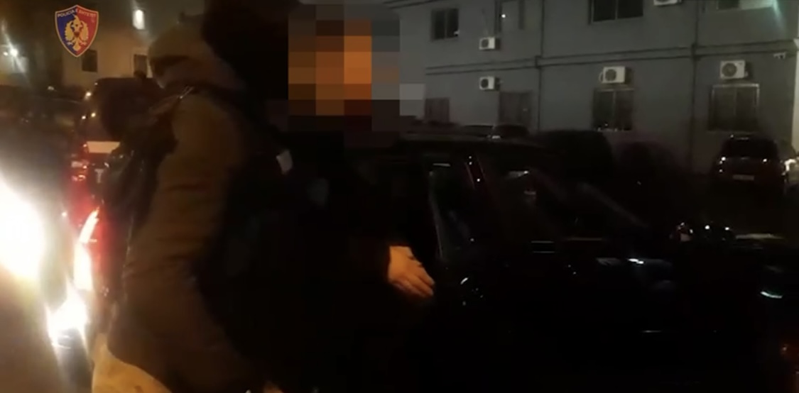 EMRAT/ Arrestohen nënë e bir në Tiranë, të dy trafikantë në Verona